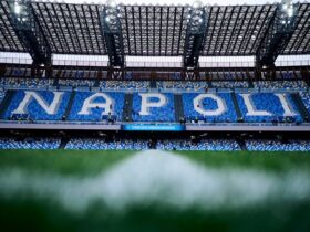 Cựu cầu thủ Napoli tham gia băng cướp, lĩnh án 2 năm tù