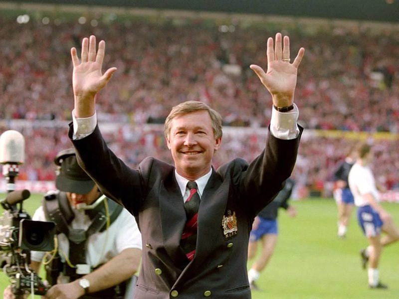 Sir Alex Ferguson mở ra một kỷ nguyên thành công rực rỡ của Man United. Ảnh: Internet