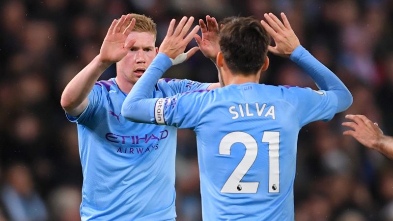 David Silva từng phải nhường vị trí cho KDB. Ảnh: Internet
