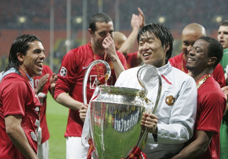 "Người ba phổi" Park Ji-sung.