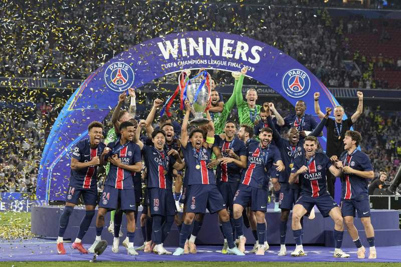 PSG xứng danh "đại gia" trong làng bóng đá.