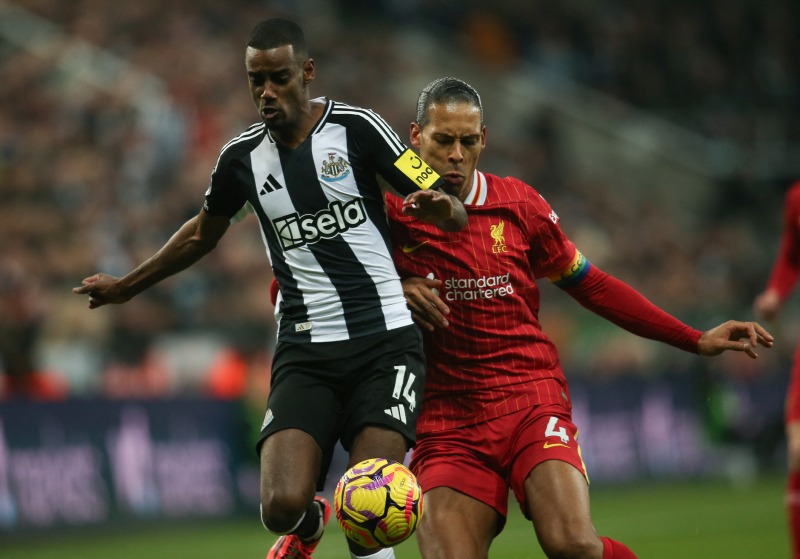 Isak quyết tâm gia nhập Liverpool.