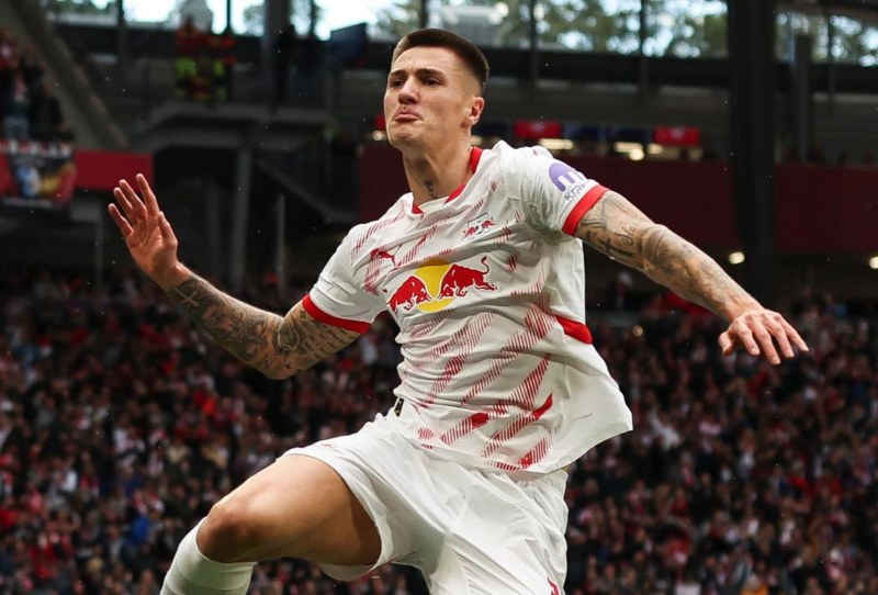 Man United đánh bại Newcastle trong cuộc đua giành chữ ký của Sesko.