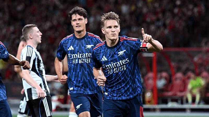 Arsenal từng đánh bại Newcastle trong trận giao hữu tiền mùa giải. Ảnh: Internet