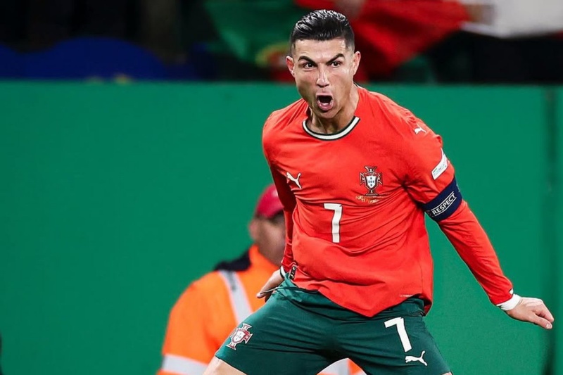 Ronaldo vẫn vô cùng sung mãn. 