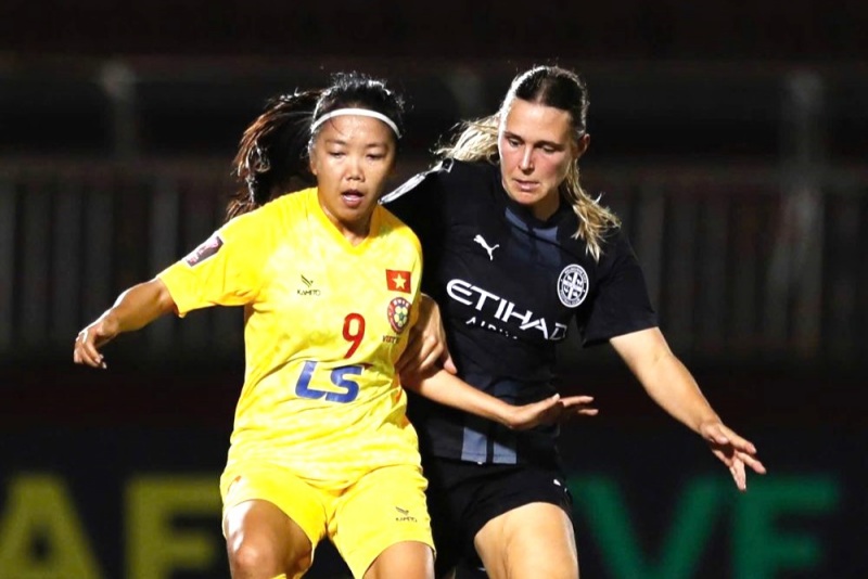 Ở tuổi 33, Huỳnh Như vẫn rất đẳng cấp.