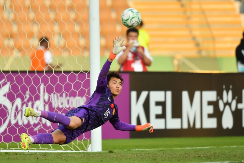 Li Hao trình diễn phong độ cao.