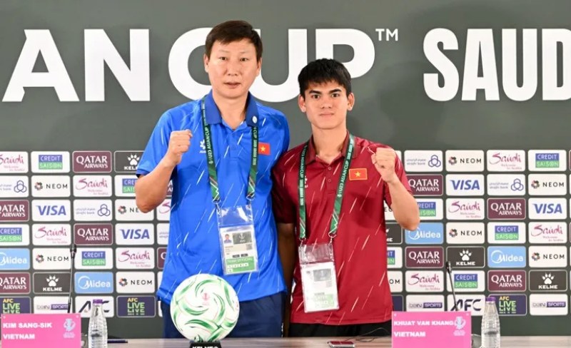 Thầy Kim khẳng định sức mạnh của "Những chiến binh sao vàng".