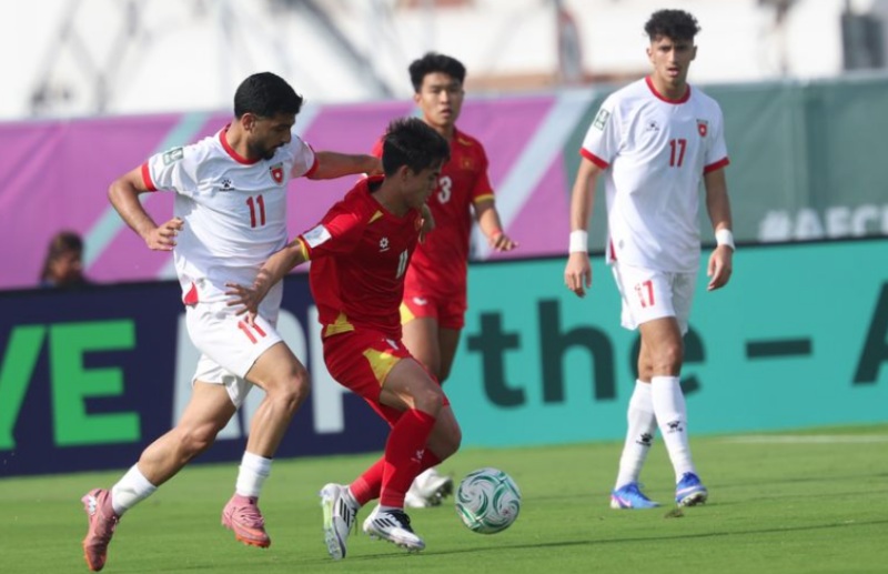 Cuộc chiến trung tuyến có khả năng định đoạt kết cục trận đấu U23 Kyrgyzstan - U23 Việt Nam.