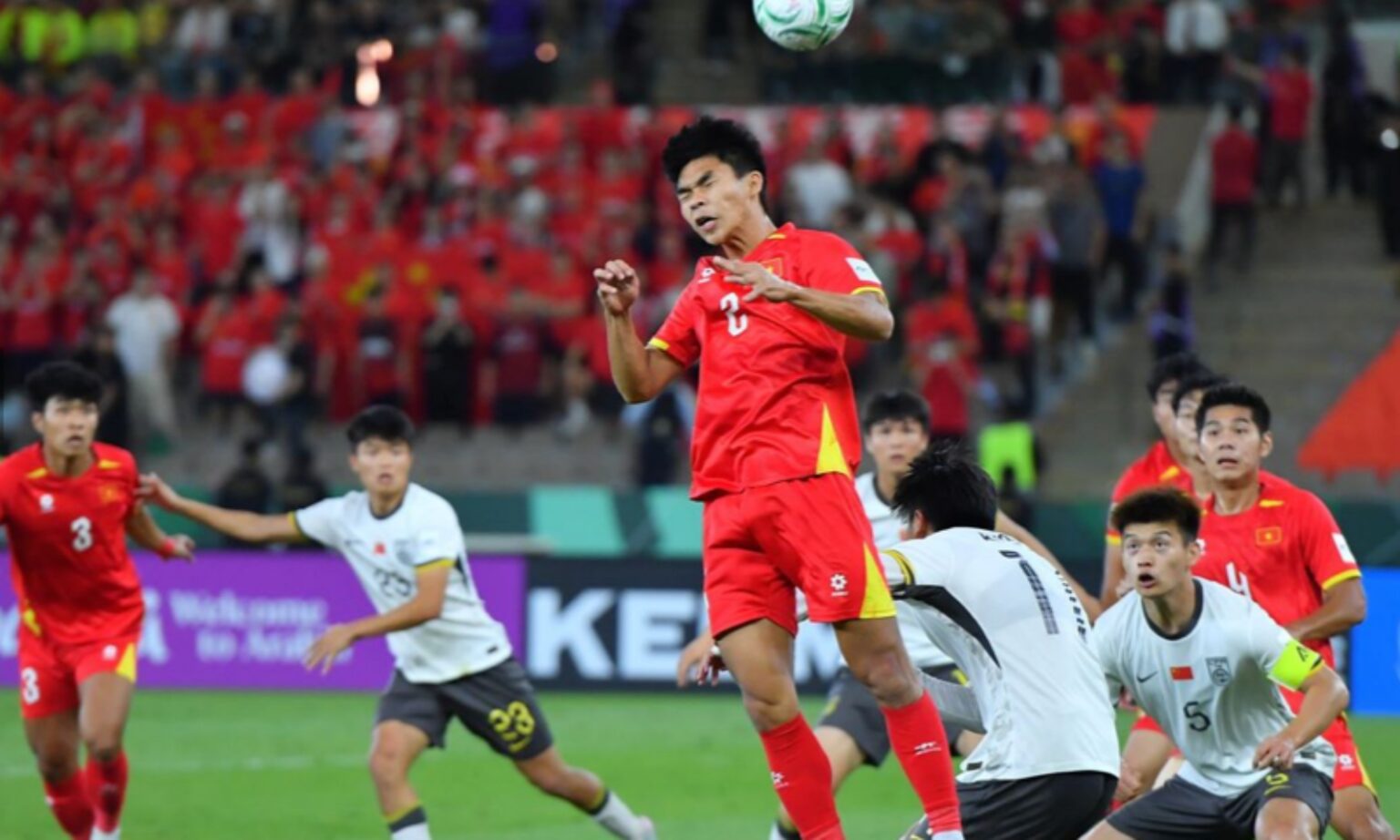 U23 Việt Nam tan mộng Chung kết vì thẻ đỏ cay đắng